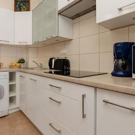 Apartamento Atmospheric Next To Old Town Square By Renters Varsóvia